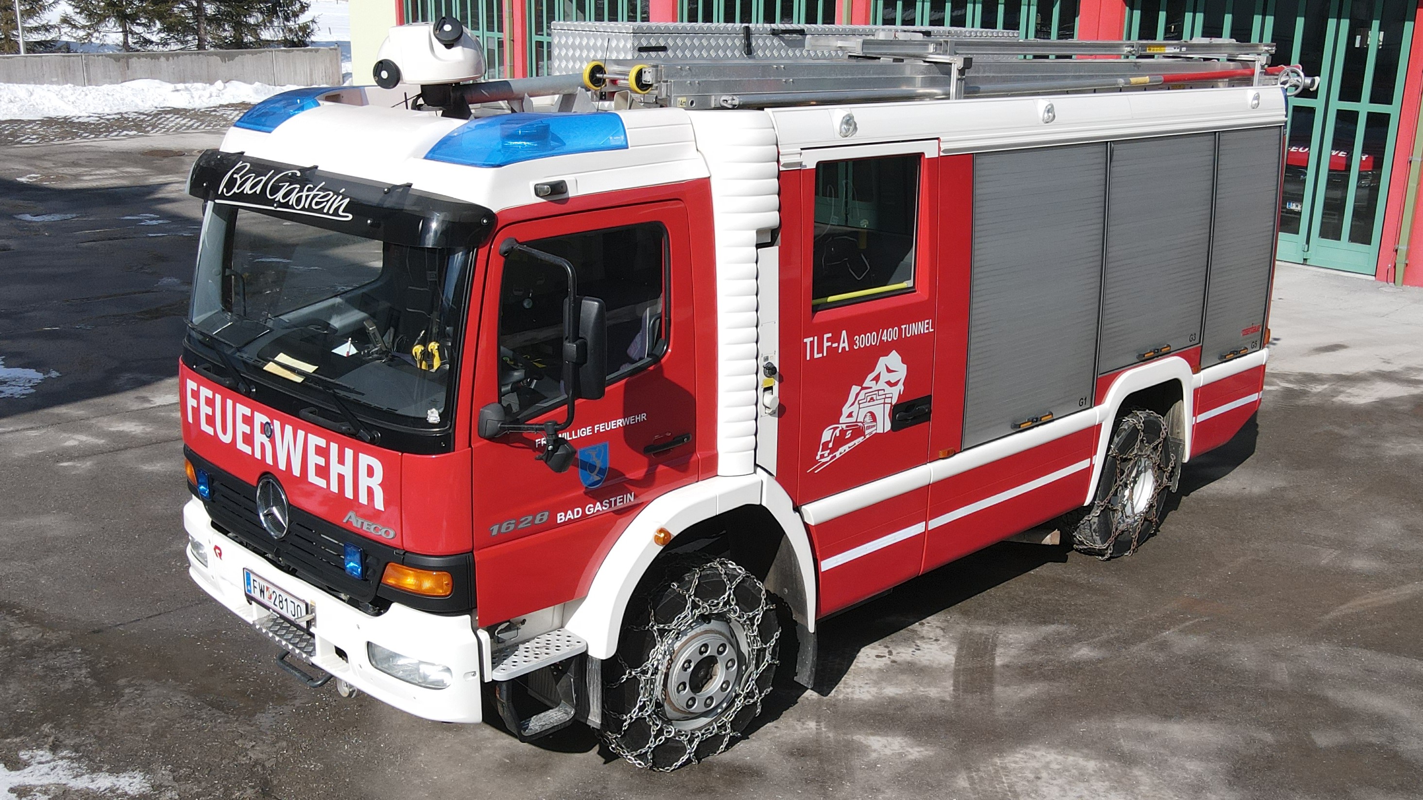 Refurbishment: TLFA 2000 der Feuerwehr Breitenbrunn in neuem Glanz -  Eisenstadt